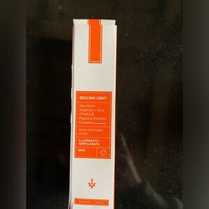 NIB Skin &Co Sicilian light serum